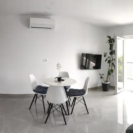 Rake Apartment